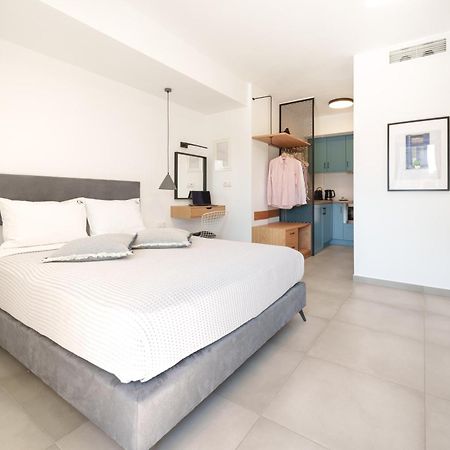 Cove Suites Nea Iraklitsa ภายนอก รูปภาพ