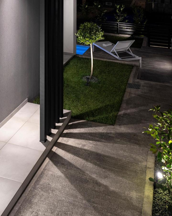 Cove Suites Nea Iraklitsa ภายนอก รูปภาพ