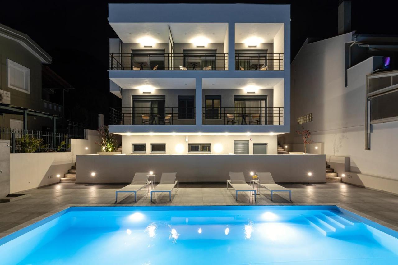 Cove Suites Nea Iraklitsa ภายนอก รูปภาพ