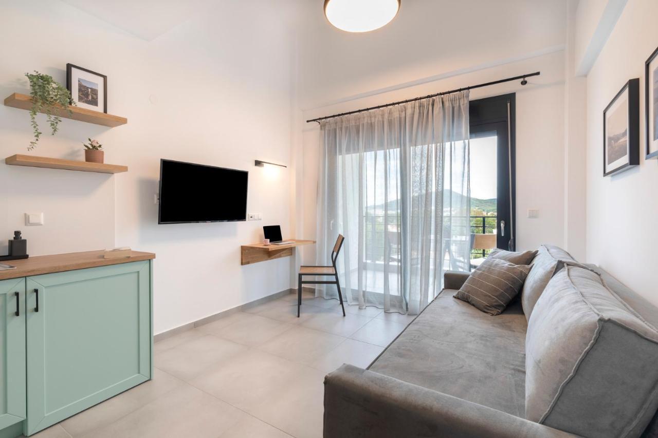 Cove Suites Nea Iraklitsa ภายนอก รูปภาพ