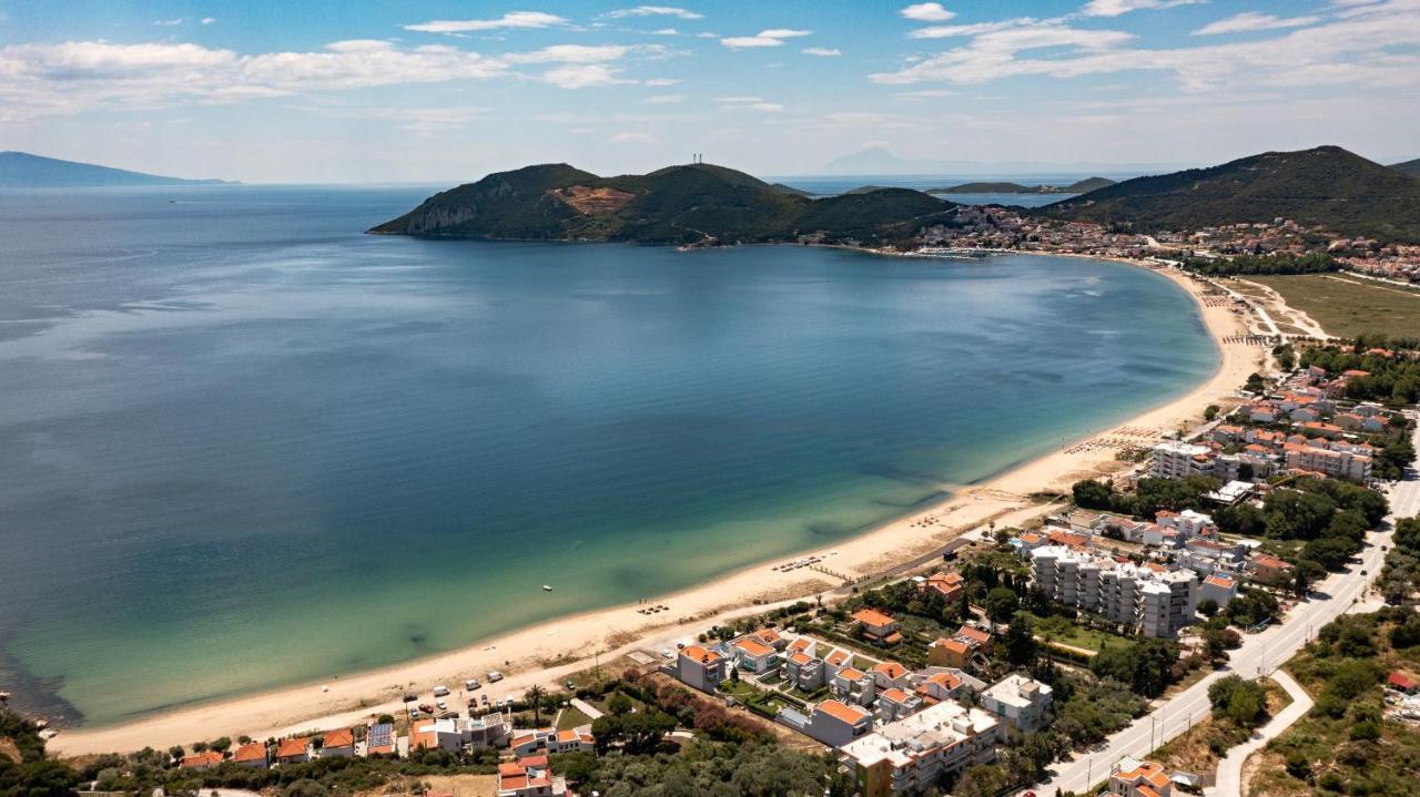 Cove Suites Nea Iraklitsa ภายนอก รูปภาพ