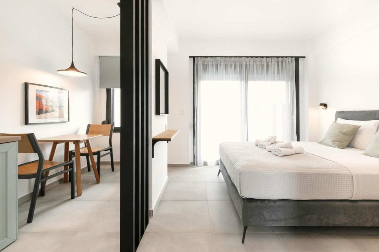 Cove Suites Nea Iraklitsa ภายนอก รูปภาพ